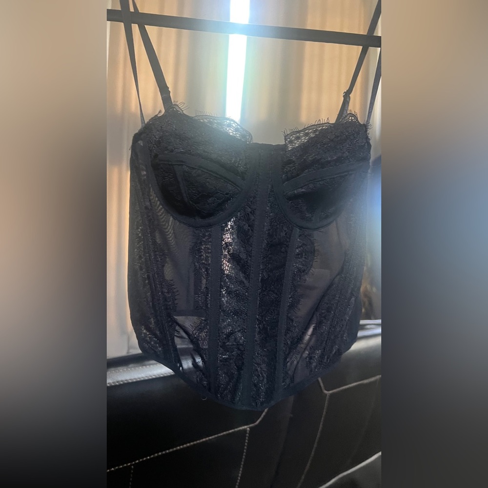 SHEIN Black Lace Bustier Corset Top